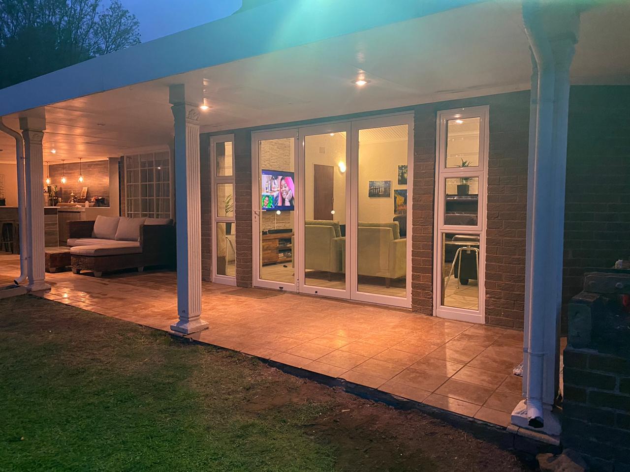 Aluminium Stacking Doors in Gauteng & Pretoria Aluminium Windows And